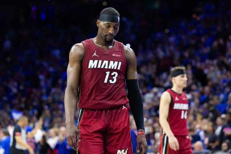 阿德巴约:我能走出进攻端的低迷要感谢卡隆-巴特勒 阿德巴约:我能走出进攻端的低迷要感谢卡隆-巴特勒